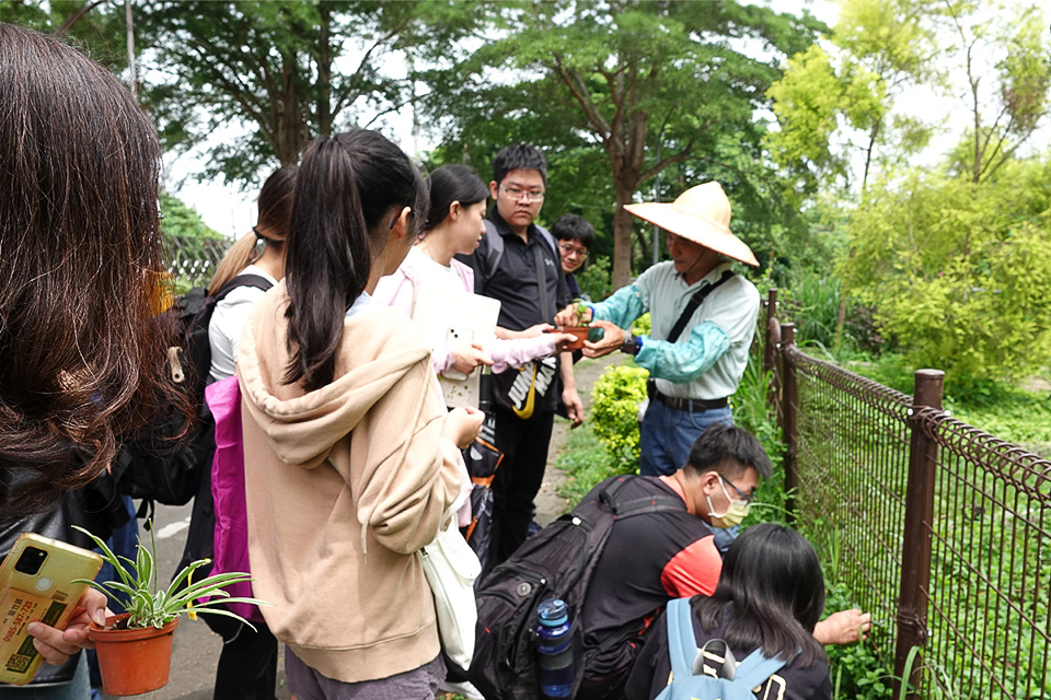 彰師大師資培訓學程，參訪福智國小「環境即教育」的食農教育