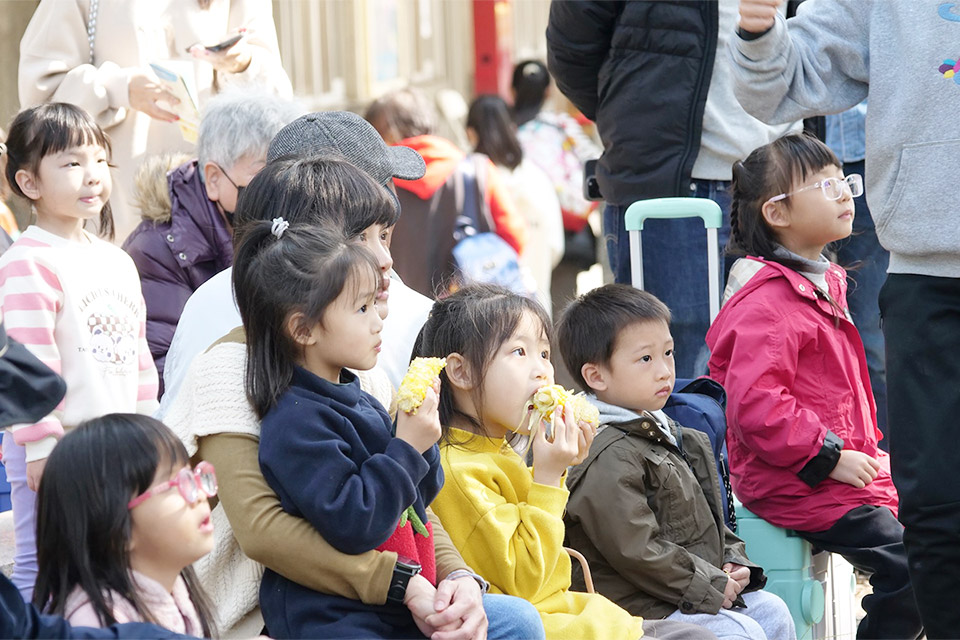 福智教育園區「有corn來幫忙嗎？」玉米田體驗，收穫真實的幸福！