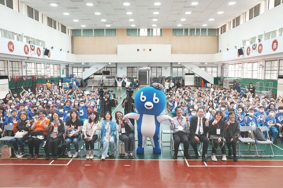 臺灣校園減塑攜手菲律賓，2025 海洋保衛隊同學會跨國分享成果！