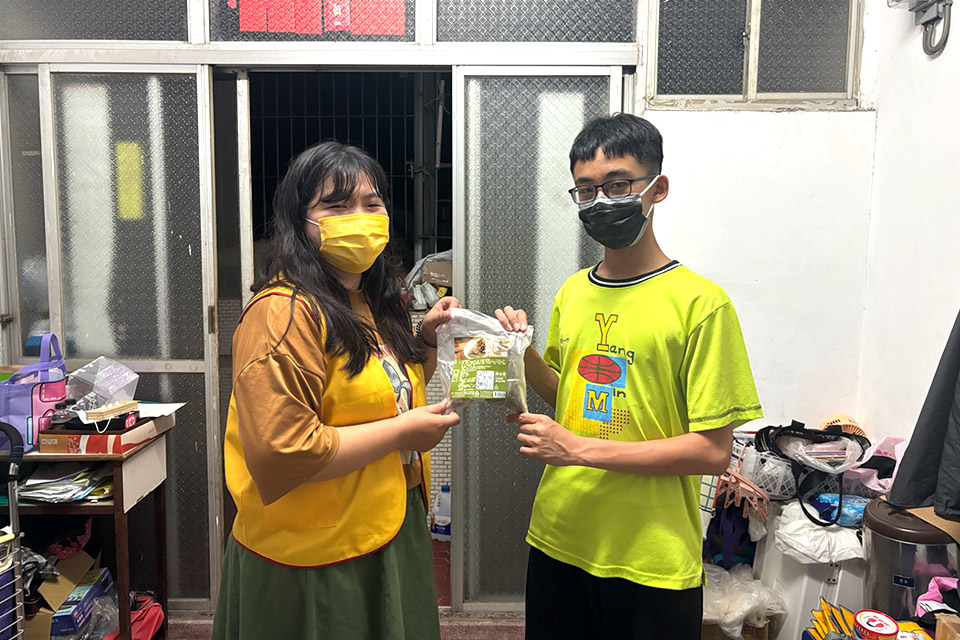 端午暖心禮！里仁消費者捐贈「蔬食粽」給1919食物銀行