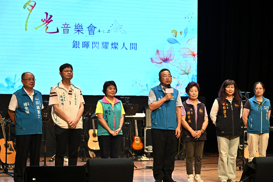 福智月稱光明寺 2025 月光音樂會圓滿，傳遞念恩敬老精神！
