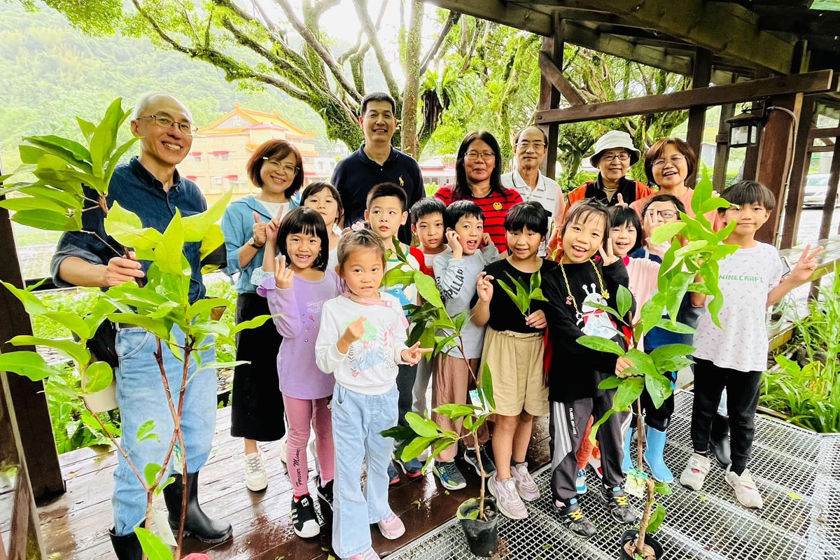 瑪陵國小委託福智文教公辦民營，獲 114 年基隆市政府評鑑特優！