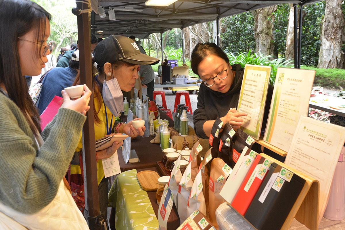 綠色保育「大腳印獎」典範農友遍全臺，刻劃永續農業未來！