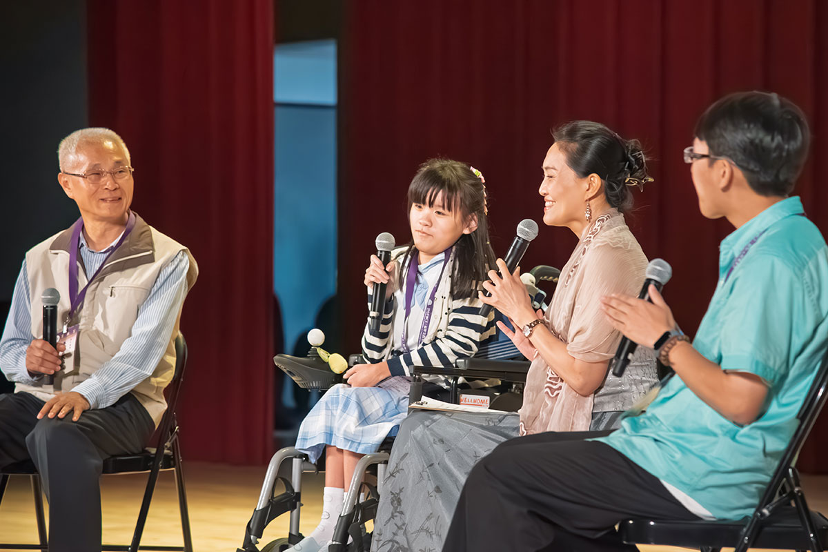 快樂行孝、幸福報到！福智文教 2025 尊親獎表揚 26 位孝子