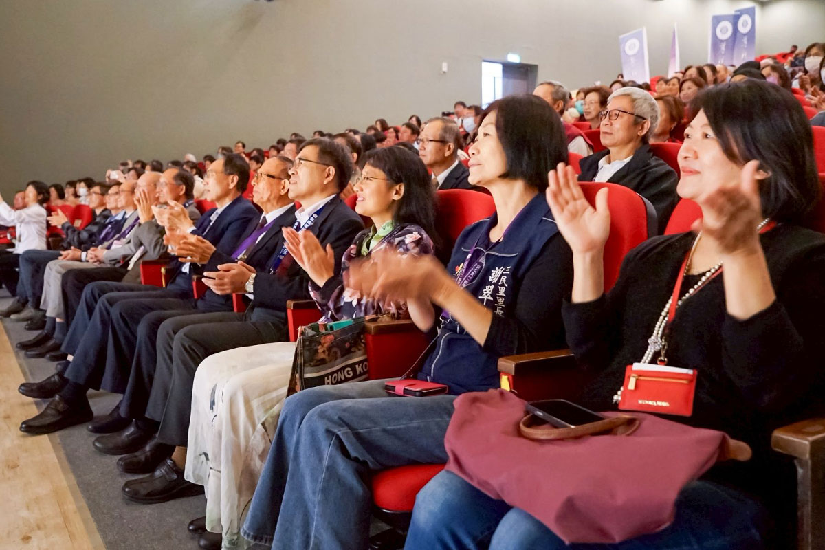 快樂行孝、幸福報到！福智文教 2025 尊親獎表揚 26 位孝子