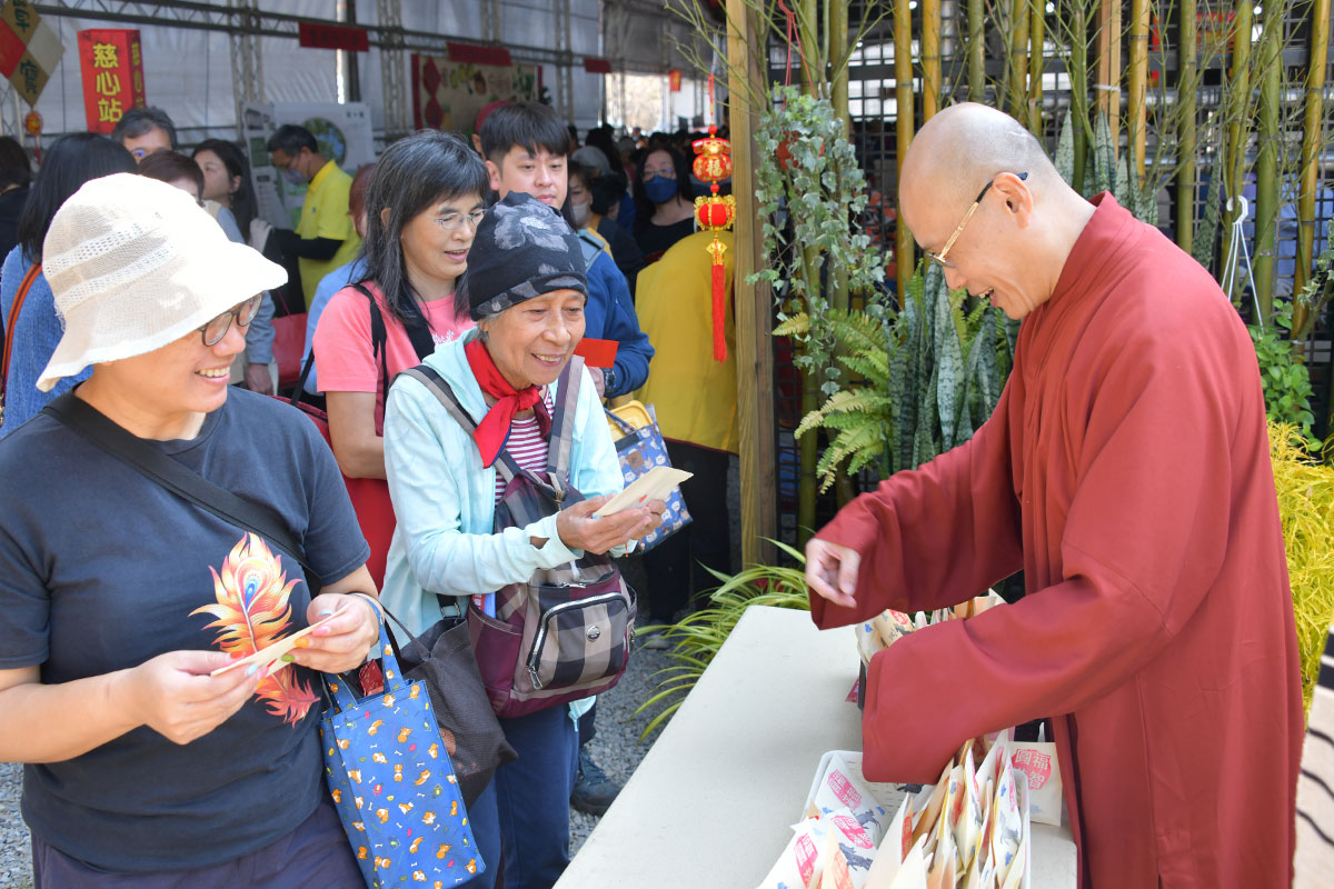 福智僧團月稱光明寺 2026 春節盛會，祈福敬老迎新年！