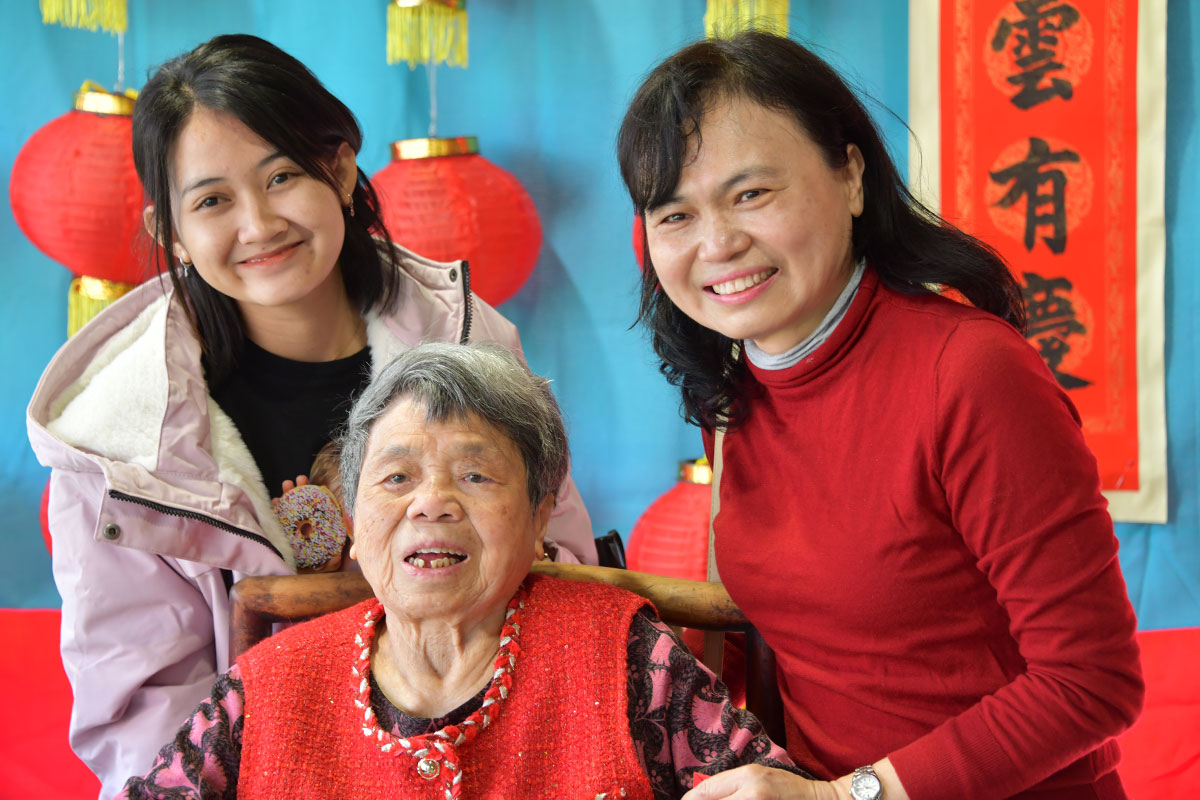 福智僧團月稱光明寺 2026 春節盛會，祈福敬老迎新年！