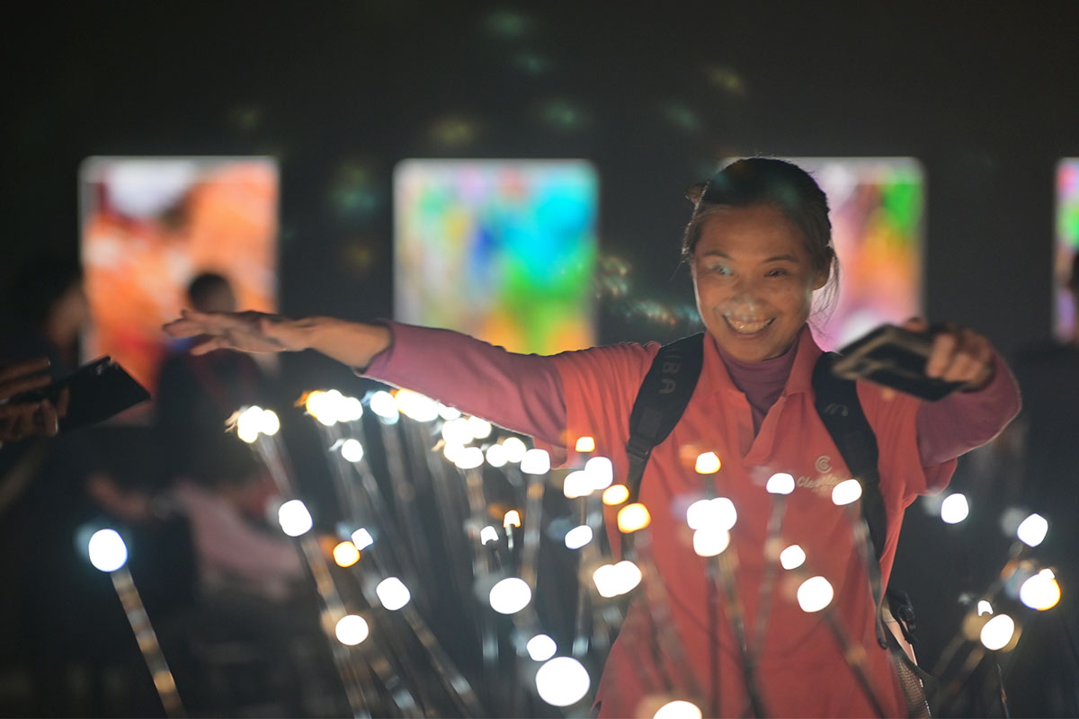 《流光藝境》高雄首展圓滿，逾 6 萬人次參與！桃園 7 月登場