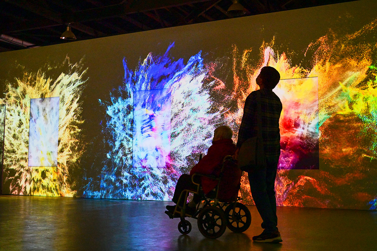 《流光藝境》高雄首展圓滿，逾 6 萬人次參與！桃園 7 月登場