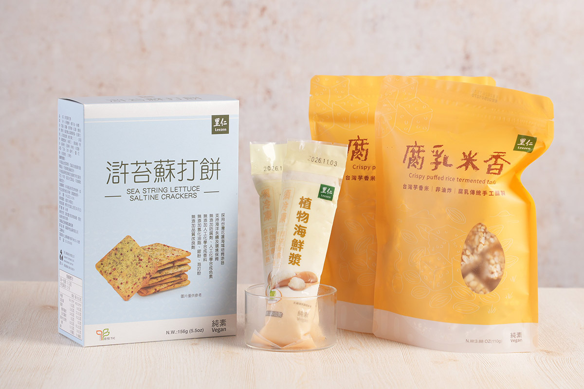 里仁「滸苔蘇打餅、植物海鮮漿、腐乳米香」獲 2026 新味食潮獎！