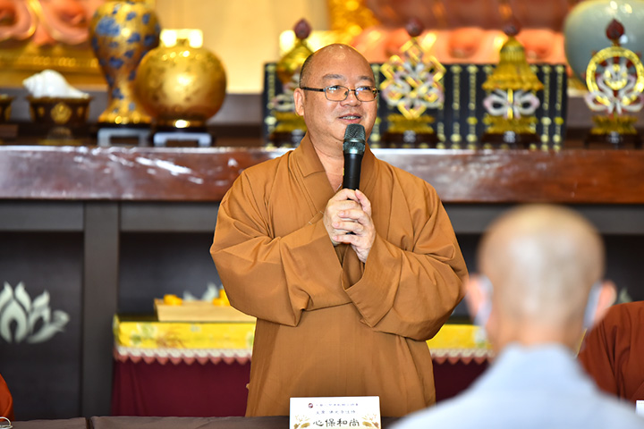 中華人間佛教聯合總會主席，同時也是佛光寺住持心保和尚致詞時表示，佛教界要多交流、多暸解，才能更團結、更有力量